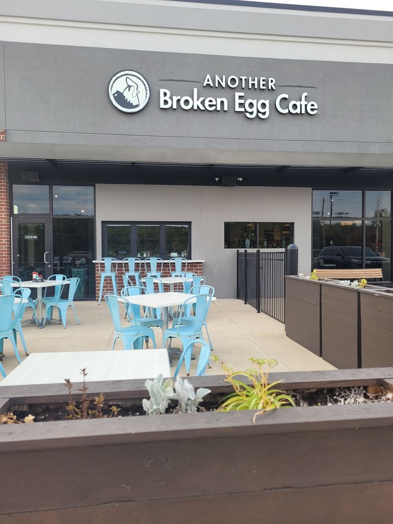 Another Broken Egg Cafe