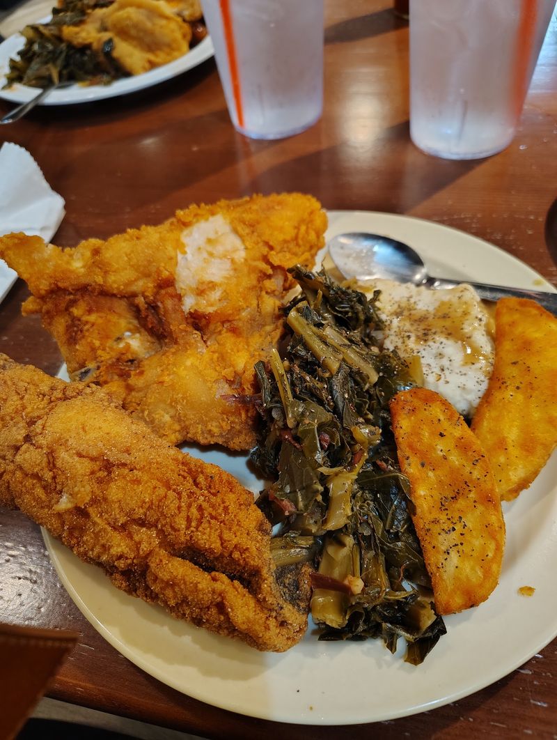 The Current Buffet Keeps The Focus On A Full Southern Meal