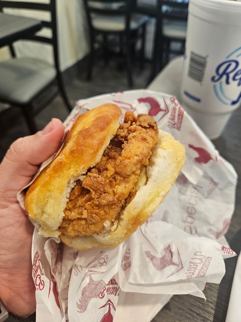 The Coupe’wich Turns The Fried Chicken Into A Full Sandwich