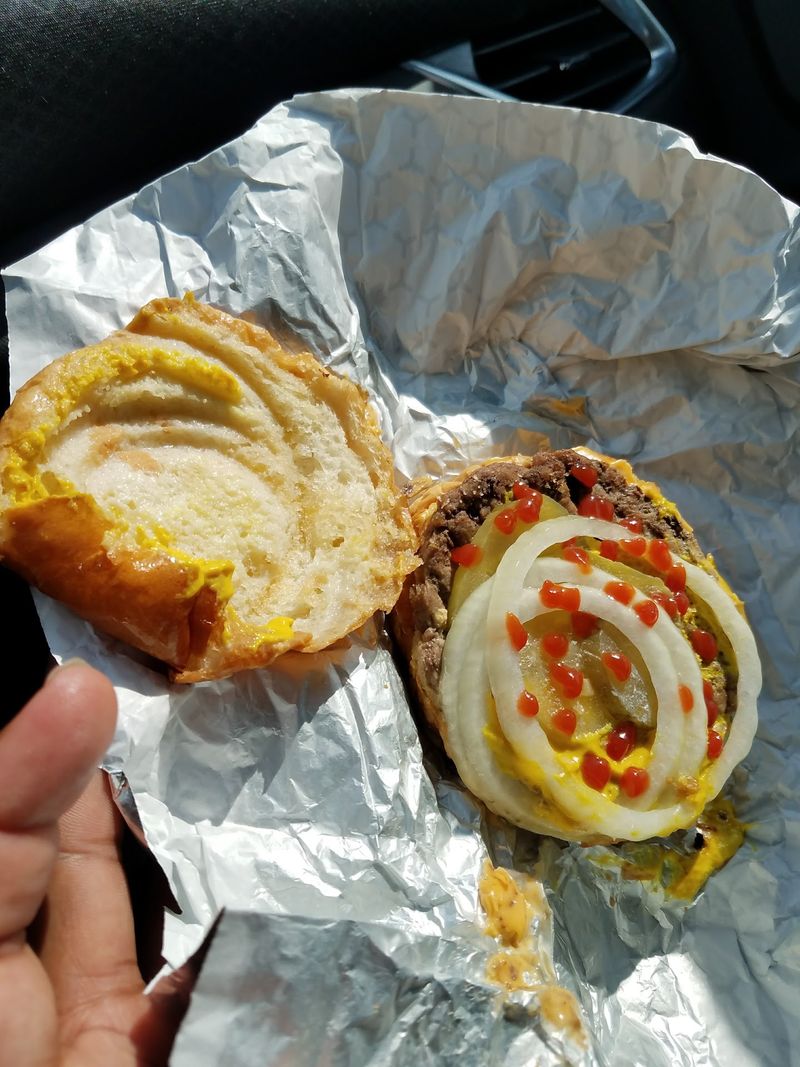 Mustard, Dill Pickles, And Onions Are What “With Everything” Means Here