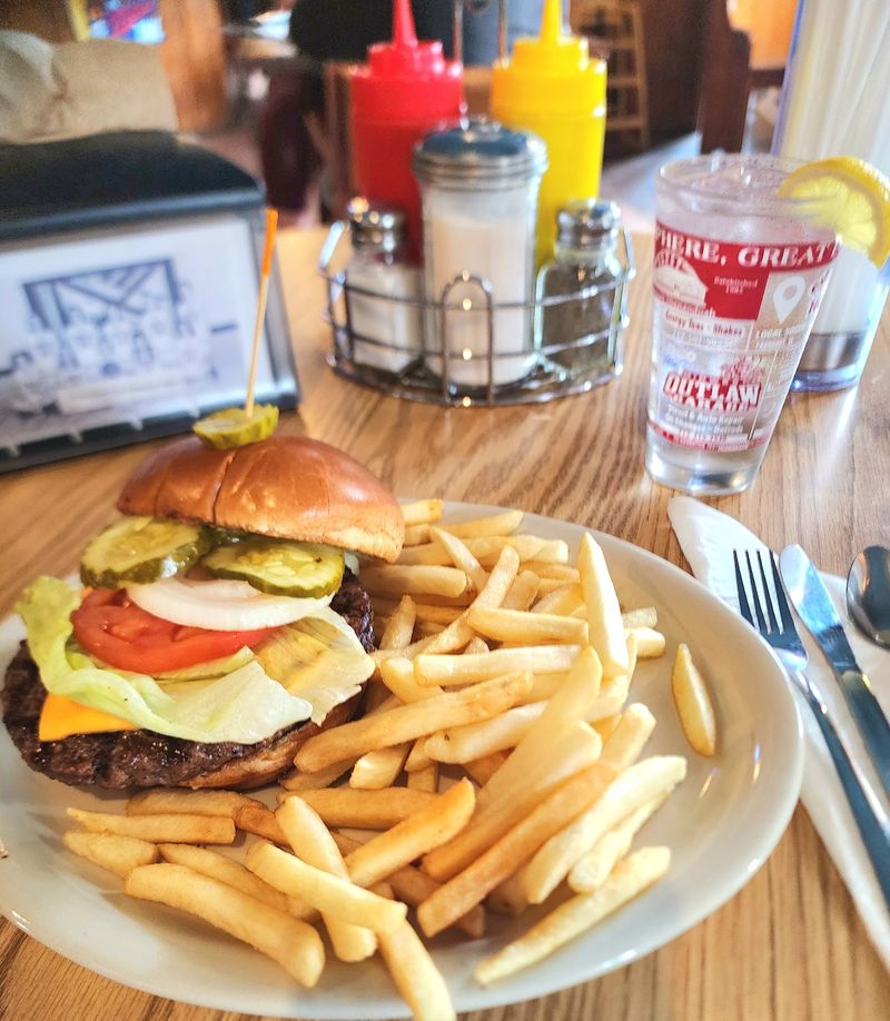 Burgers And The Derailed Standout