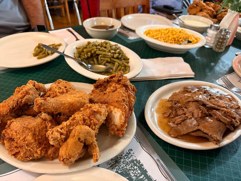 Shared Bowls Turn Dinner Into A Full Table Event