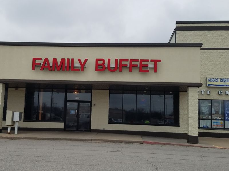 Family Buffet, Burlington