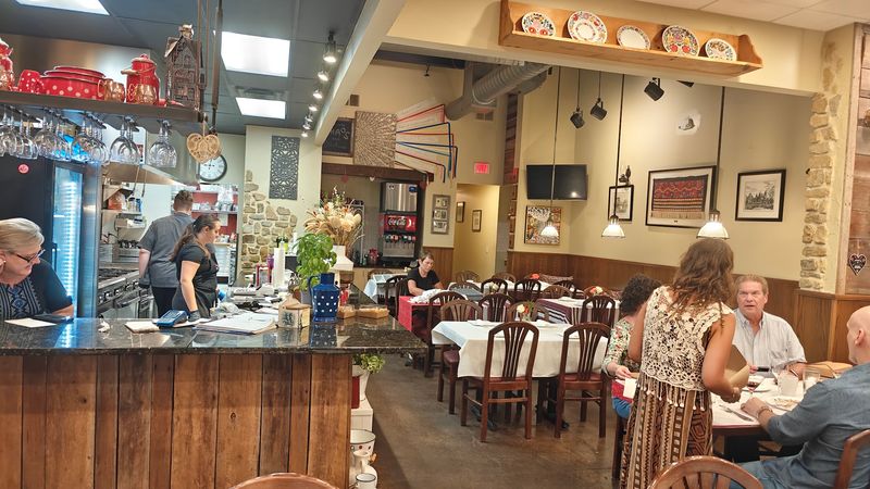 A Cozy, Intimate Dining Room