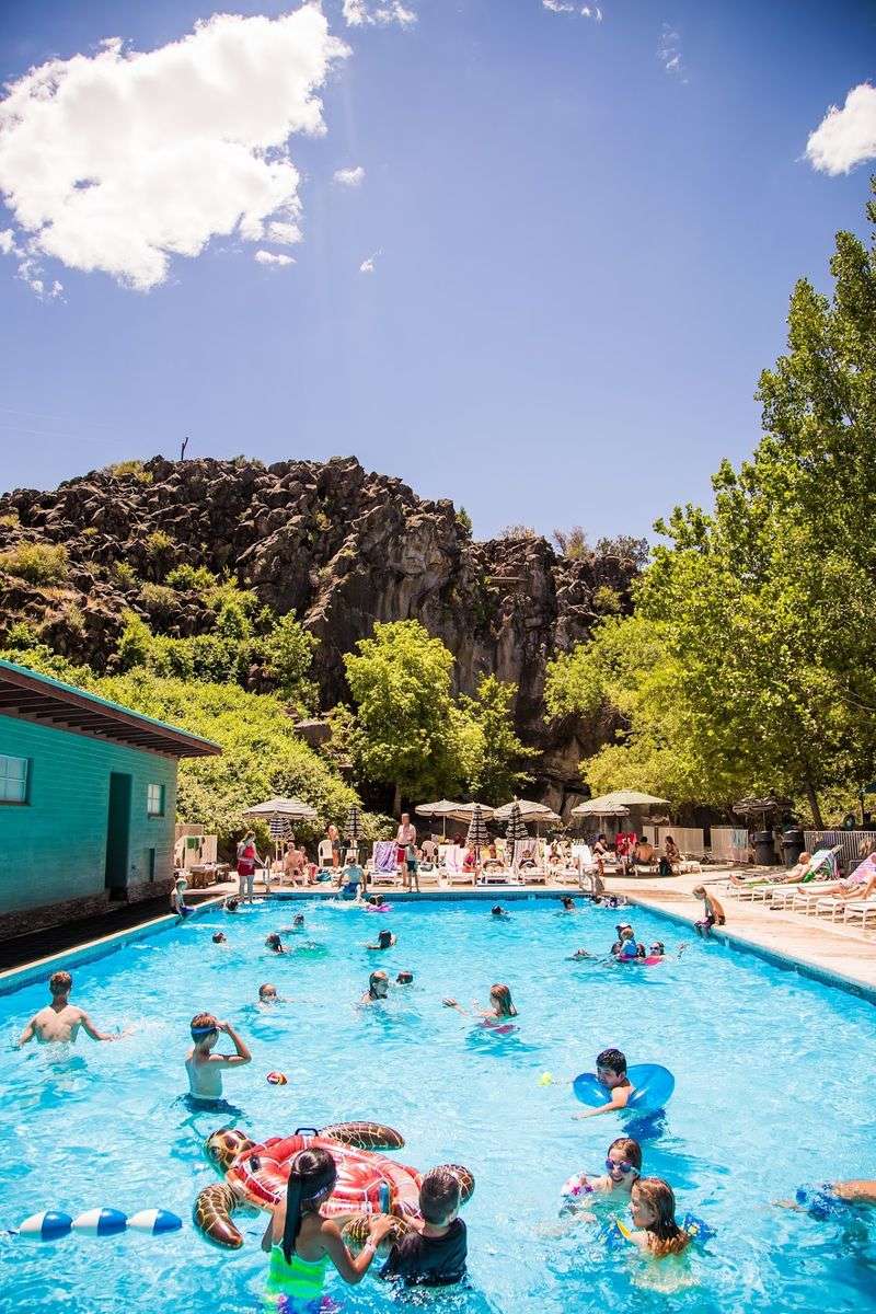 Veyo Pool, Veyo