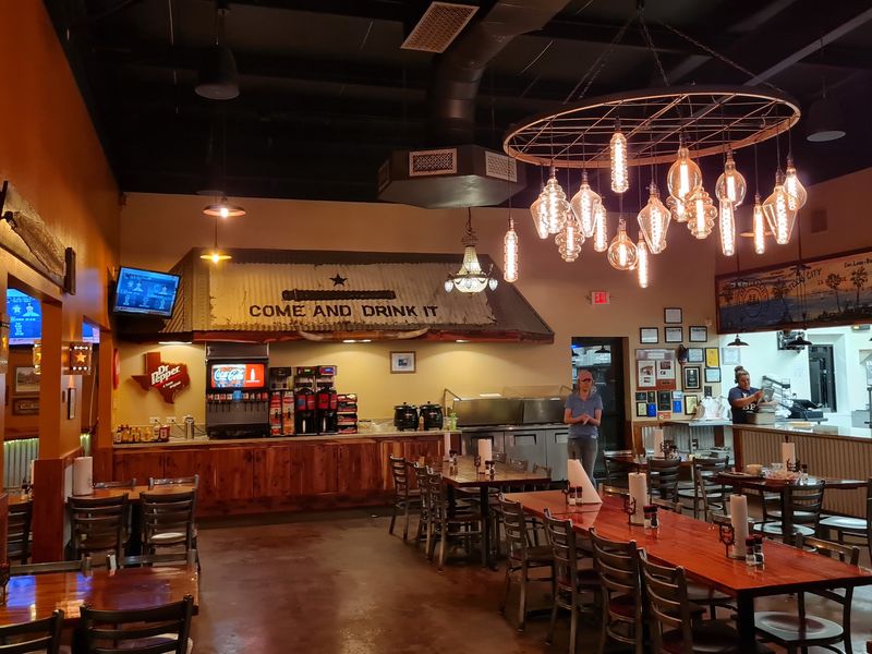 Dickinson Bar-B-Que & Southern Comfort, Dickinson