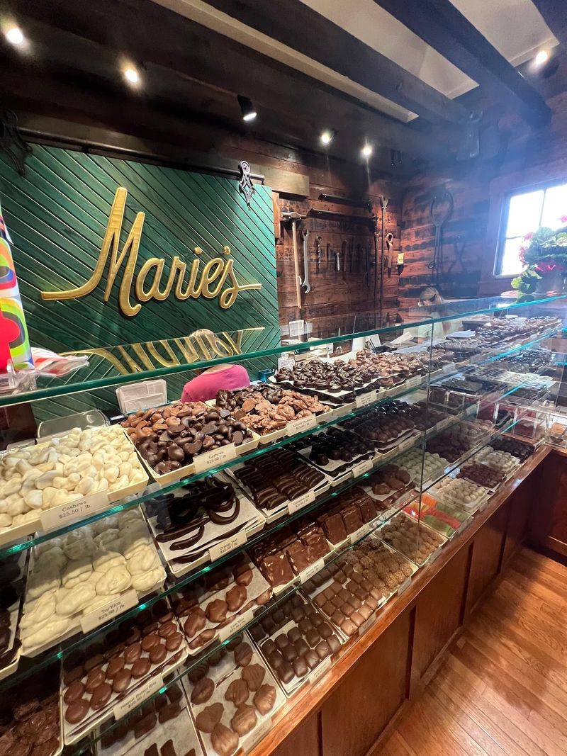 Chocolate Made Right Before Your Eyes
