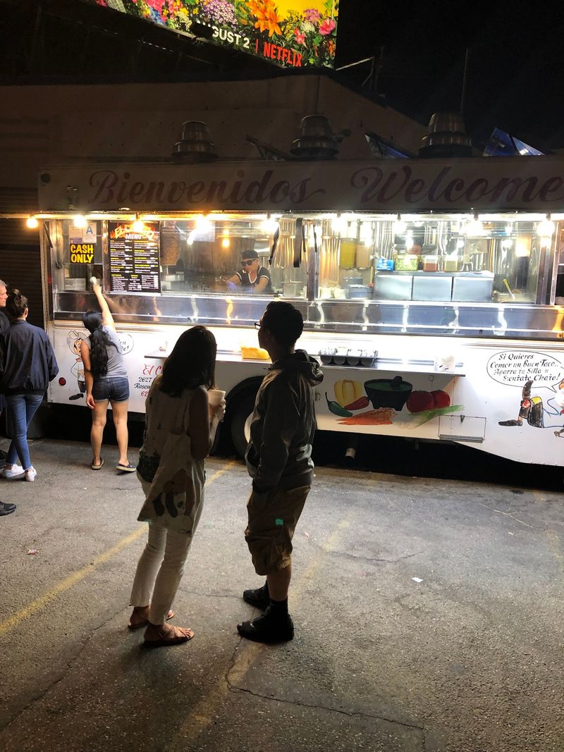 A Beacon of Late-Night Cravings