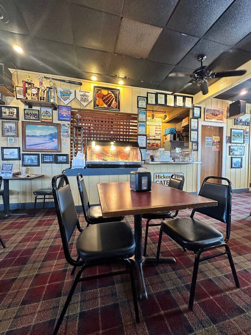 Hickory Hut BBQ In Salina