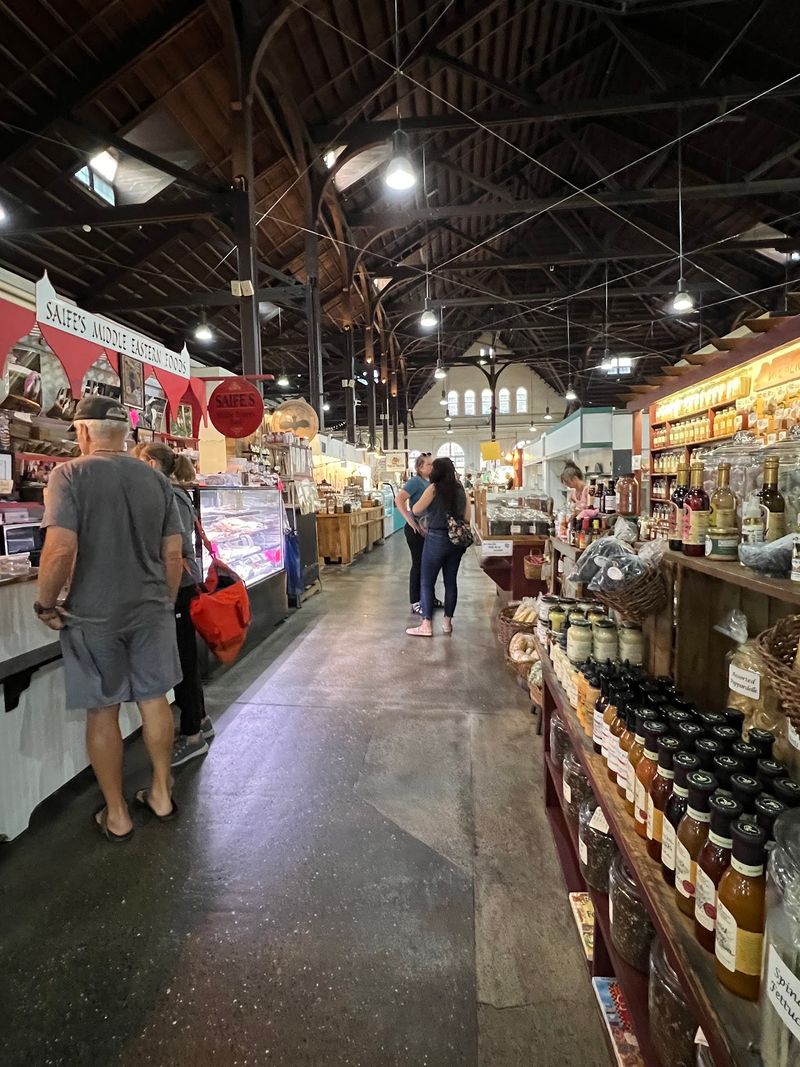 Pennsylvania Dutch Pies, Breads, and Sweet Baked Treasures