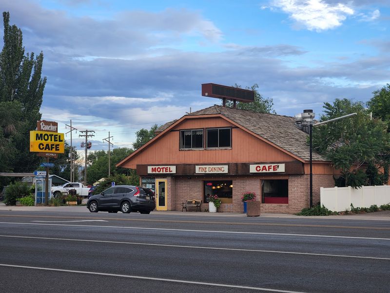 A Cafe Connected To A Motel Makes Travel Easier