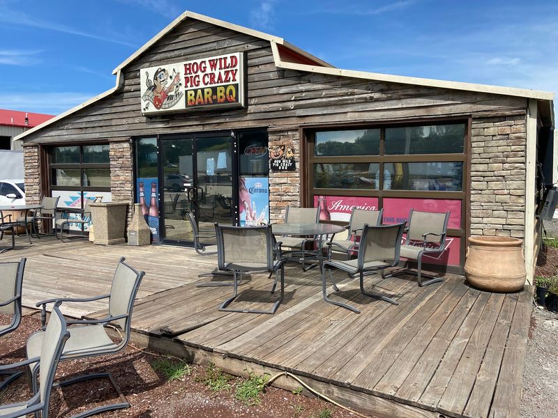 Picnic Tables Keep The Roadside Setup Simple