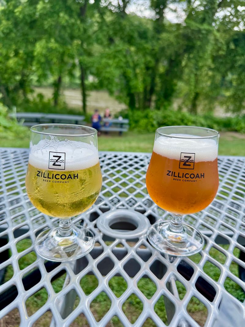 Why This Riverside Spot Sticks With You