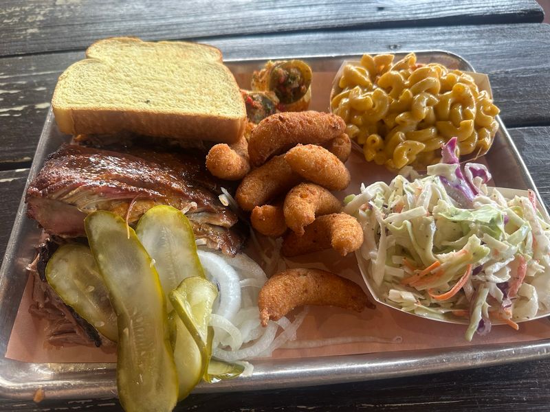 Why This Smoke Shack Keeps Winning Fans