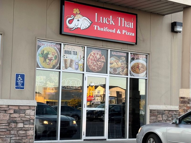 Luck Thai, Clearfield