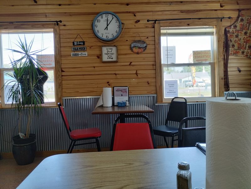 JJ's Roadside Cafe