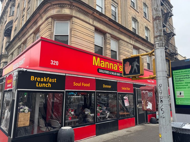 Manna’s Soul Food & Salad Bar, Harlem