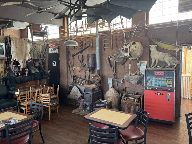 Adobe Deli, Deming