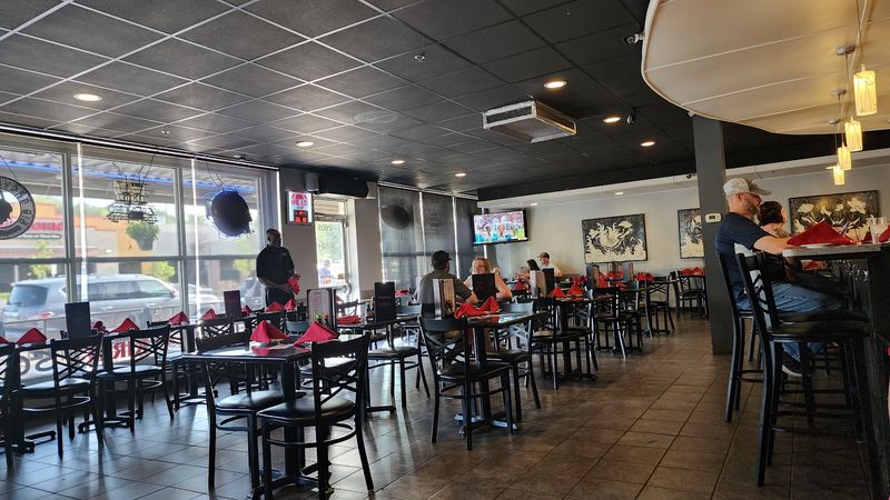 Sakari Sushi Lounge, Des Moines