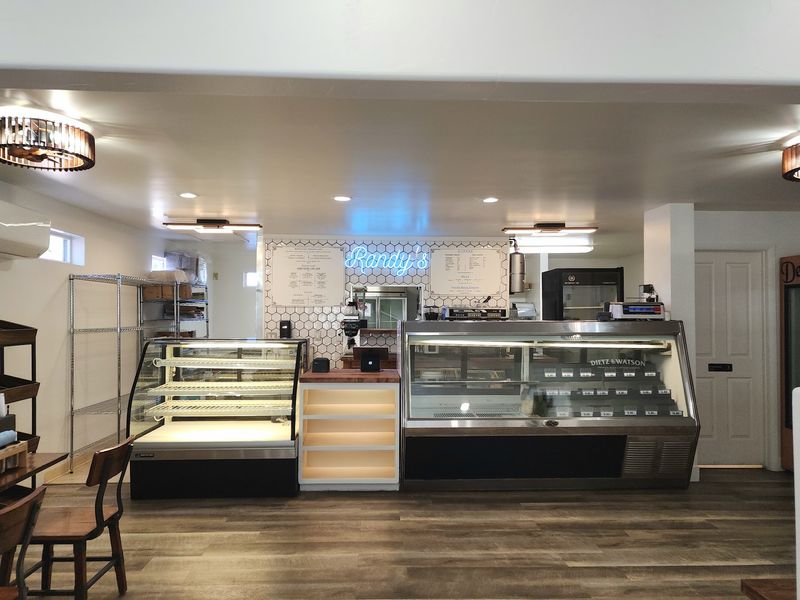 Randy's Deli, Torrey