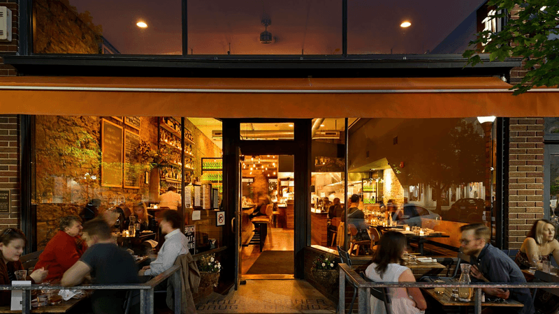 715 Restaurant In Lawrence