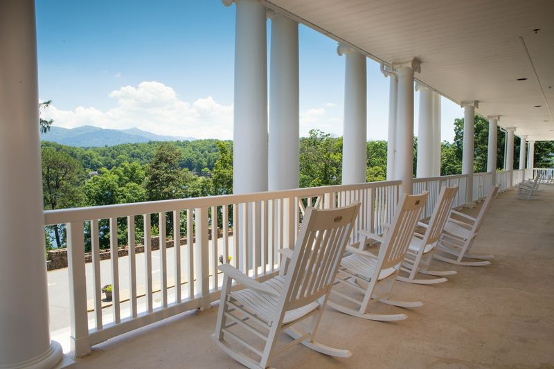 Rocking Chairs Make The Porch A Legitimate Plan