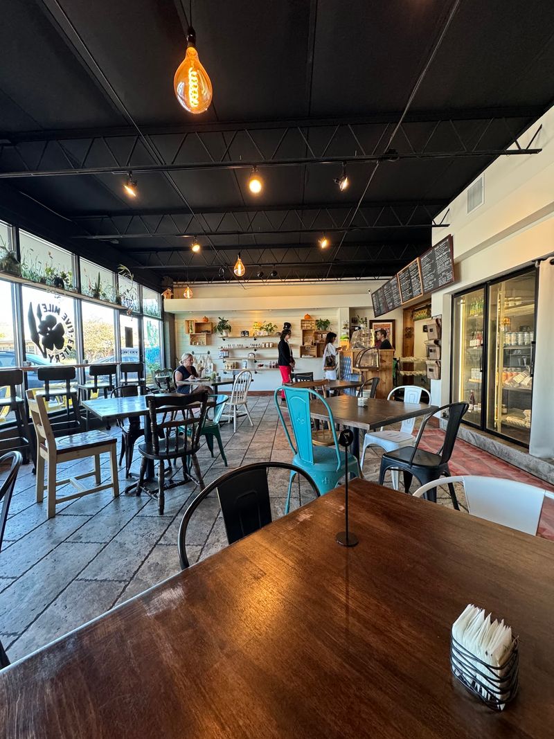 Five Mile Eatery