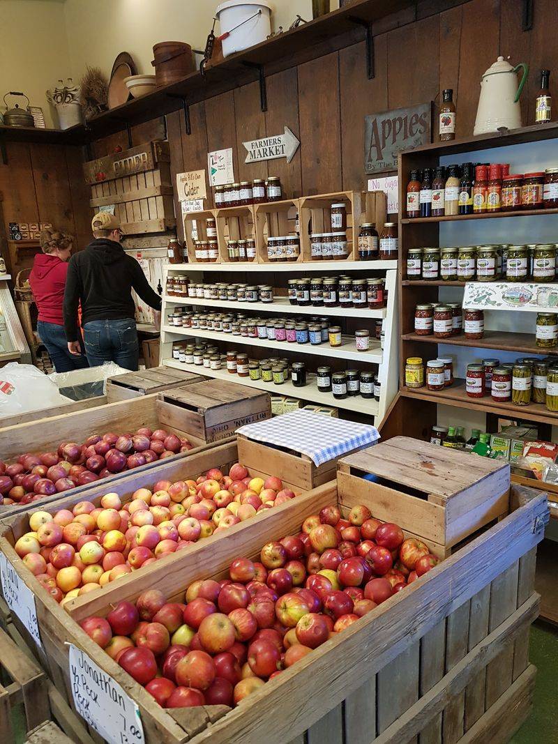 Apple Hill Orchards Cider Mill (Bucyrus)