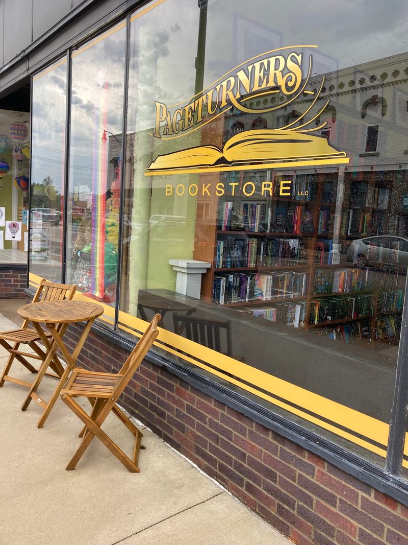 Pageturners Bookstore, Indianola