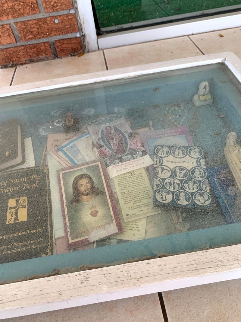 Read The Letter On Display