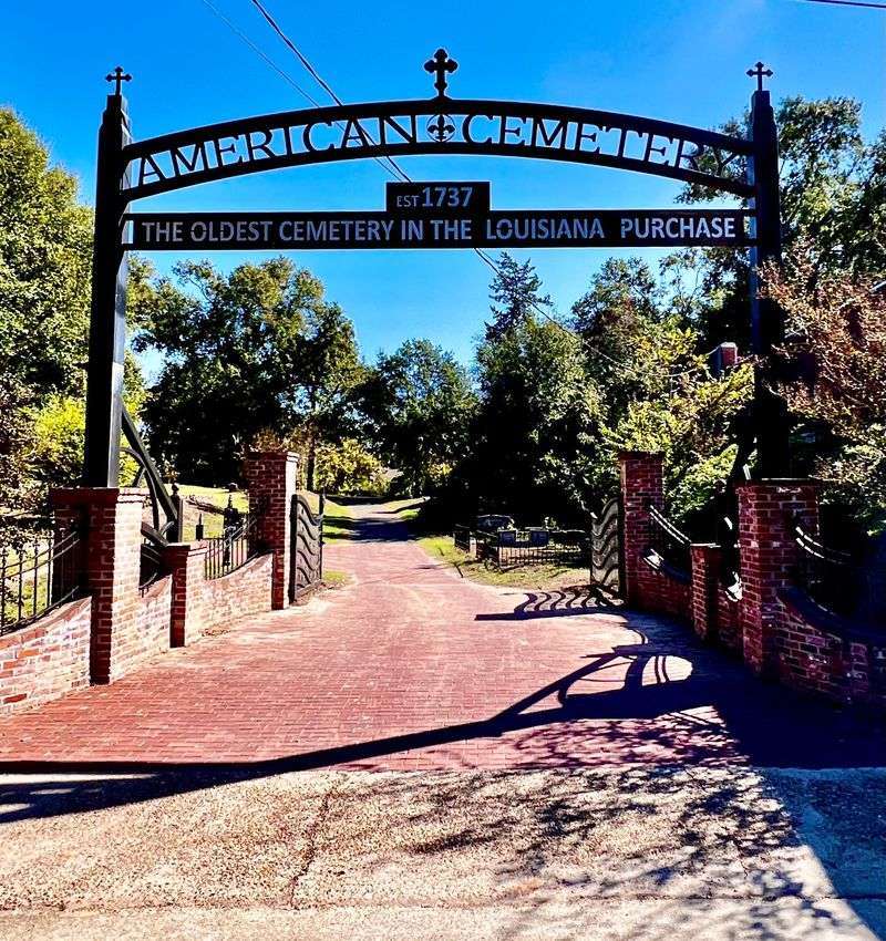 Make Space For The Cemetery Stop