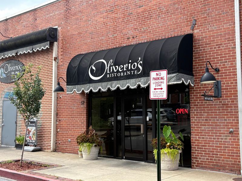 Oliverio's on the Wharf