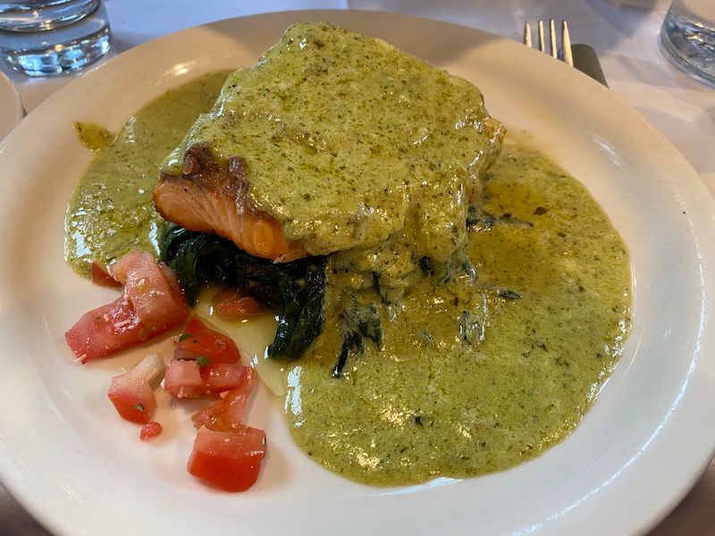 Planning Ahead Makes The Most Of A Restaurant This Small