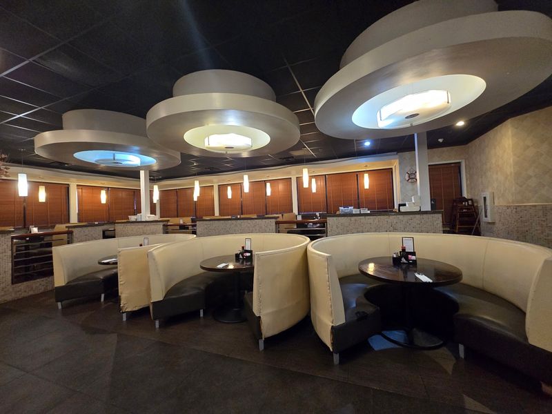 The Dining Room Gives Large Groups More Options