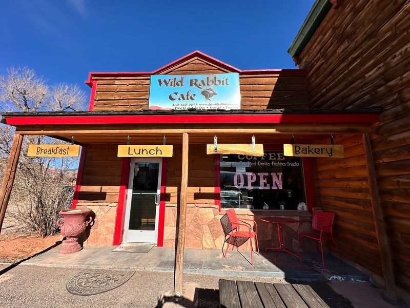 The Final Word On Why This Cafe Deserves A Spot In Your Route