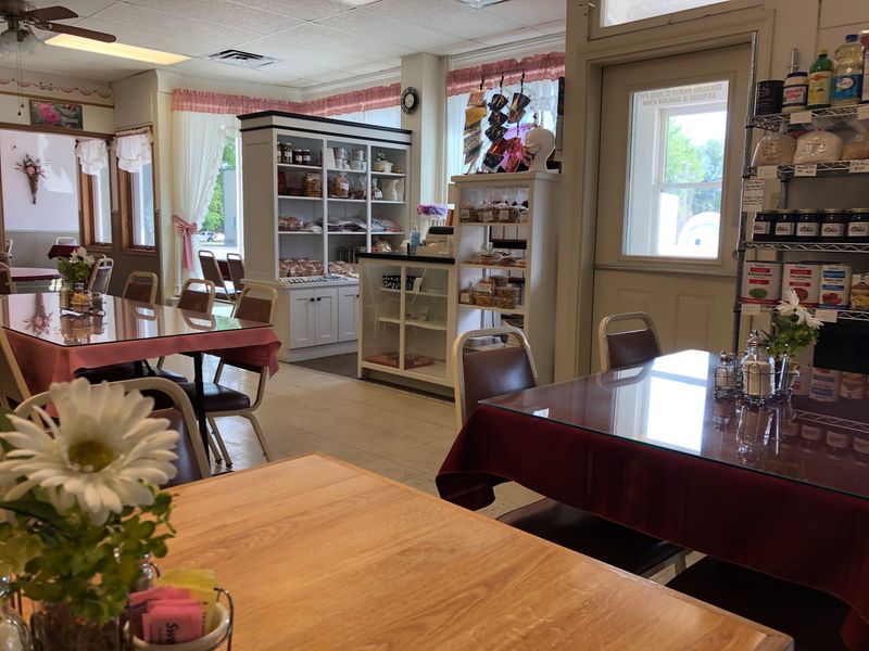 Carolyn's Essenhaus, Arlington