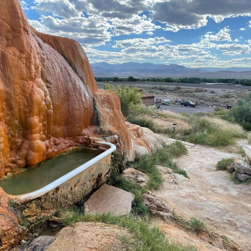 Mystic Hot Springs, Monroe