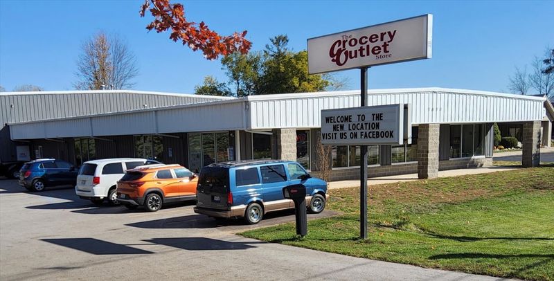 A Small Michigan Grocer Keeps Growing