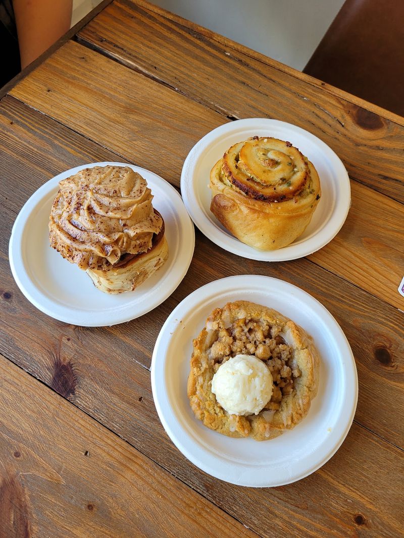 A Former Dentist’s Office Became The Permanent Cinnamon Roll Shop