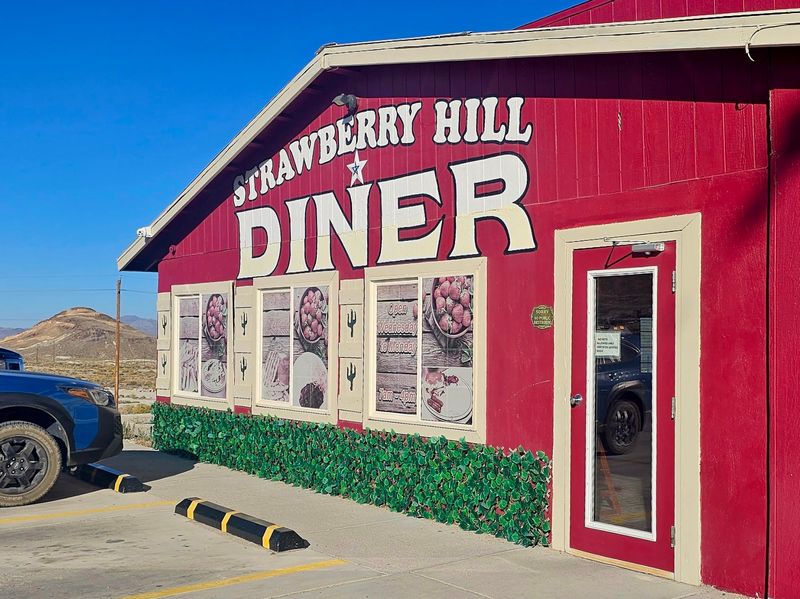 Strawberry Hill Diner