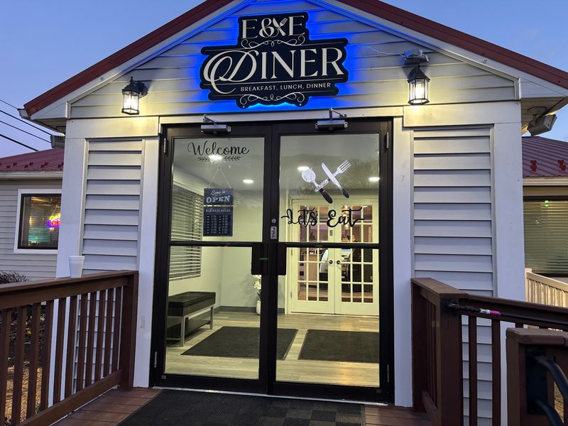 E&E Family Diner