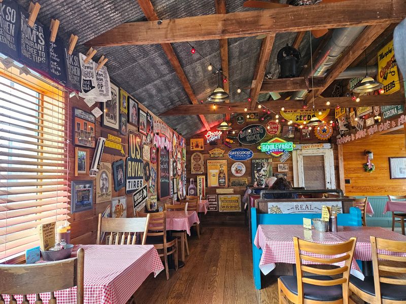 Red Shanty BBQ & Cafe