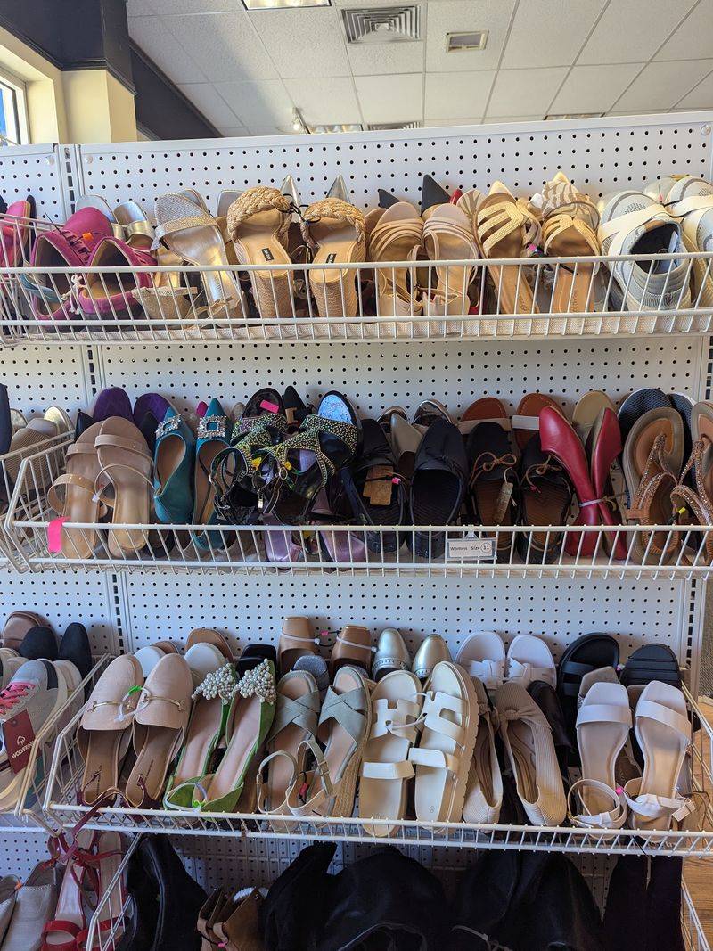 Clothing And Shoe Promotions Can Follow Their Own Deals