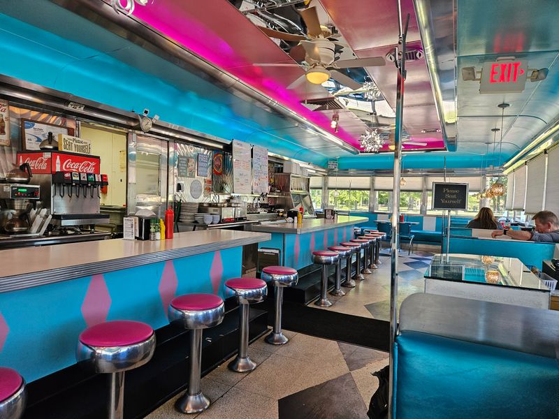 The Comet Classic Diner & Creamery