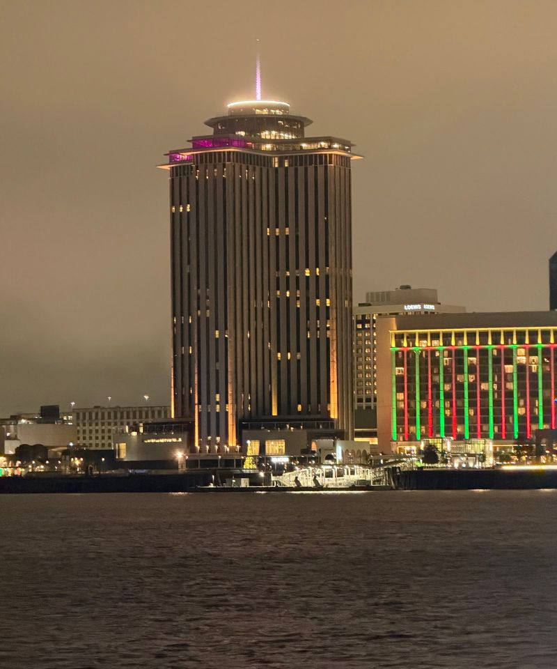 Give Algiers Point An Hour