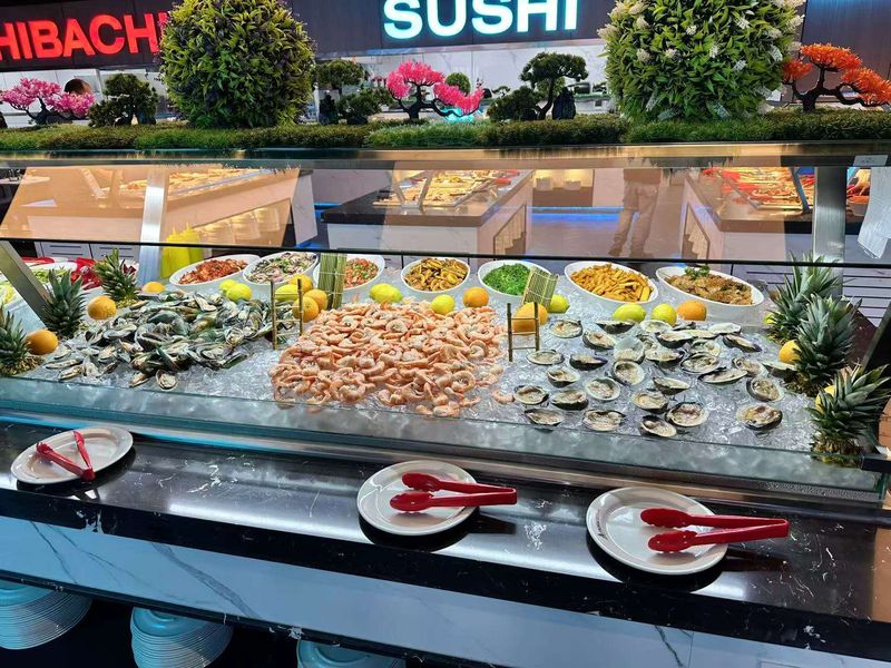 Seafood Gives The First Plate A Clear Mission
