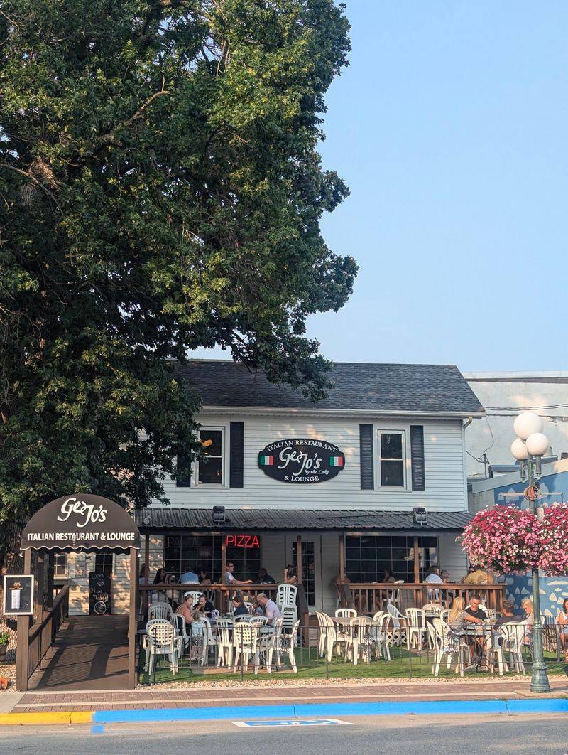 A Waterfront Setting Worth The Drive