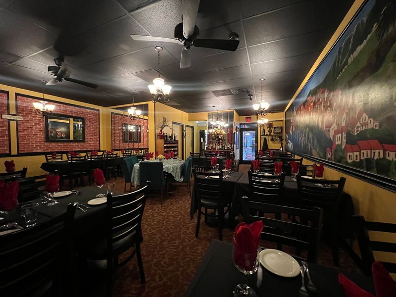 David And Lori Pasqualone Keep The Restaurant In The Family