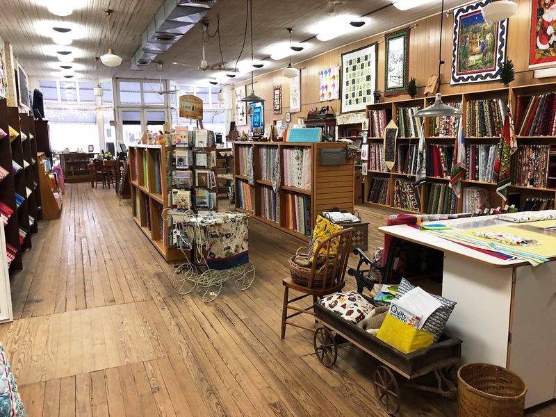 A Kansas Shop Hop Favorite That Draws Crafters Statewide
