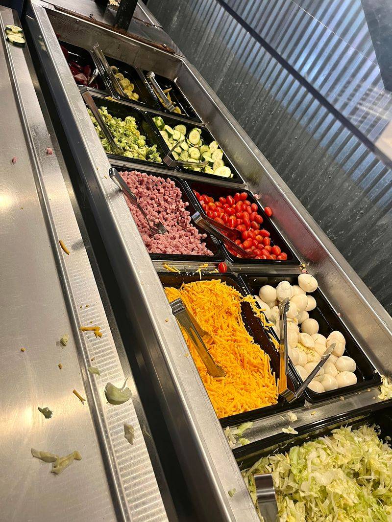 Use The Salad Bar To Build Contrast